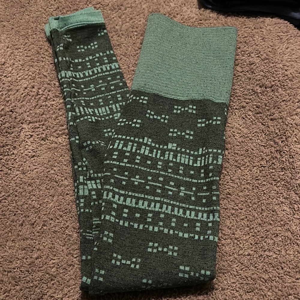 4 items for $9
 Live Love Dream Lined Leggings Tights XS S